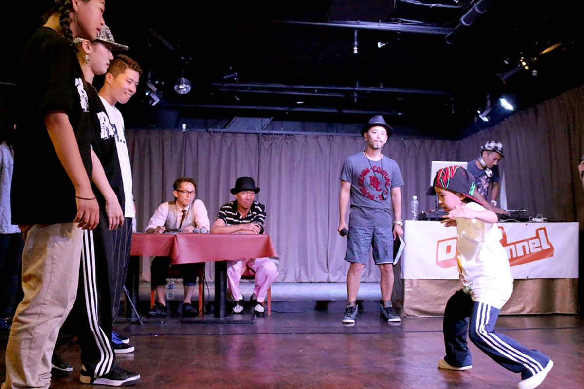 DANCE BATTLE TV PROUD