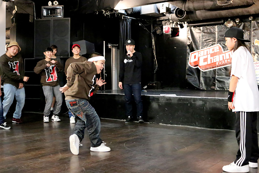 DANCE BATTLE TV PROUD