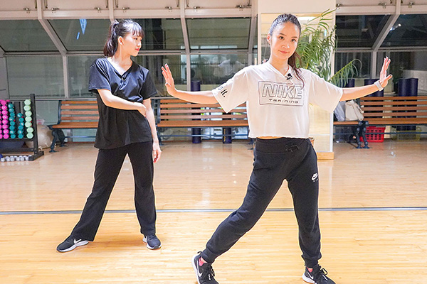 Dancechannel ダンスチャンネル 日本初のダンス専門テレビ局 美しすぎる女子大生ダンサーと目指せ理想のカラダ 美ボディダンスエアロ