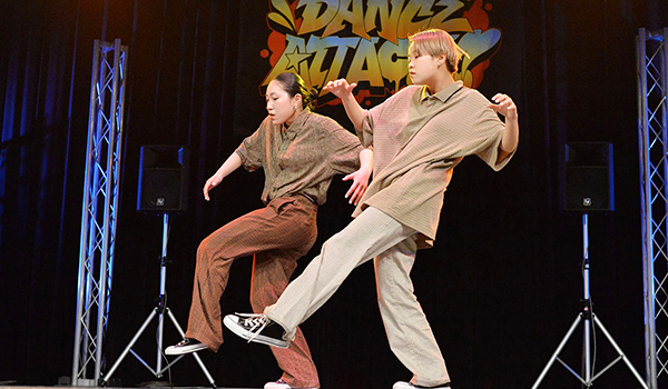DANCE ATTACK!!