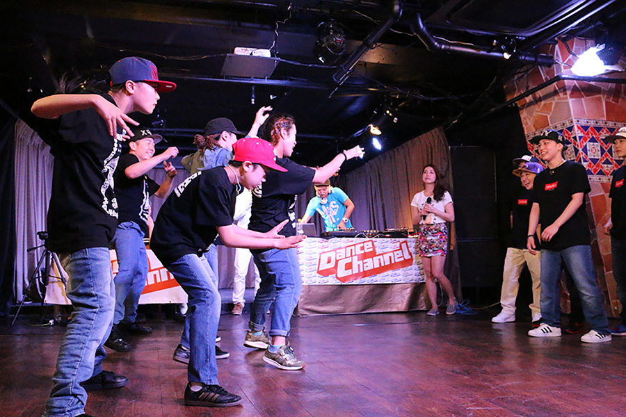 DANCE BATTLE TV PROUD