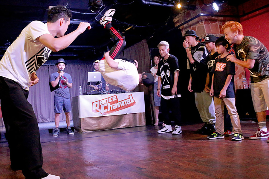 DANCE BATTLE TV PROUD