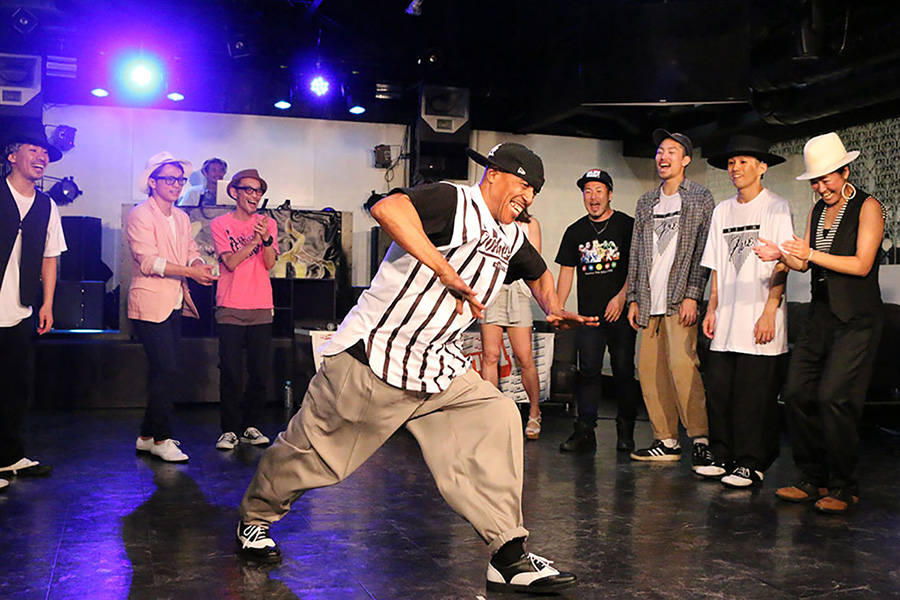 DANCE BATTLE TV PROUD