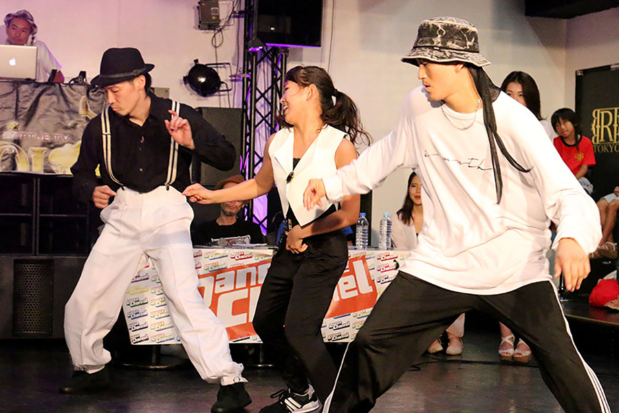 DANCE BATTLE TV PROUD