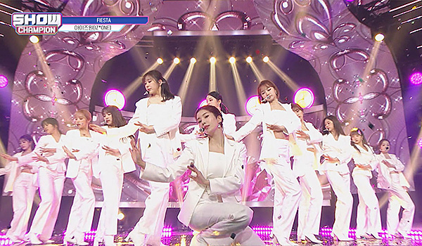 SHOW CHAMPION