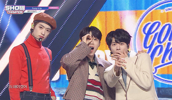 SHOW CHAMPION