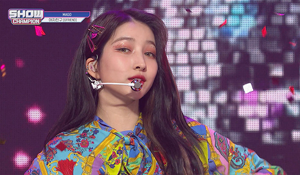 SHOW CHAMPION