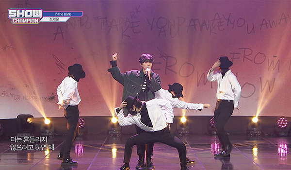 SHOW CHAMPION