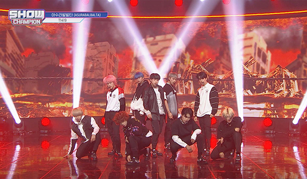 SHOW CHAMPION