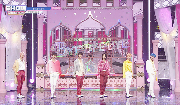SHOW CHAMPION