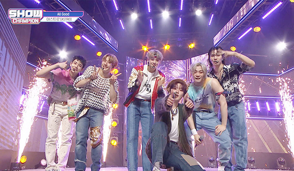 SHOW CHAMPION