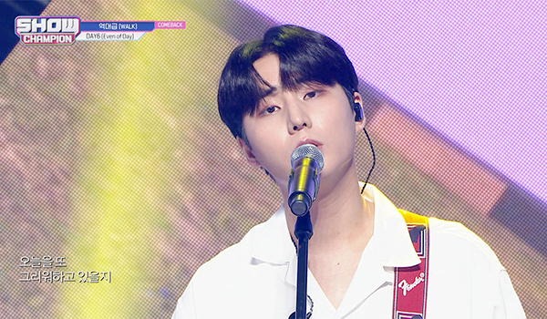 SHOW CHAMPION