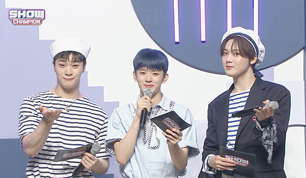 SHOW CHAMPION