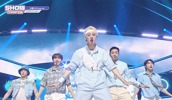 SHOW CHAMPION