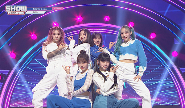 SHOW CHAMPION