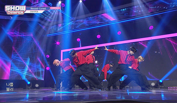 SHOW CHAMPION