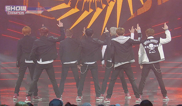 SHOW CHAMPION