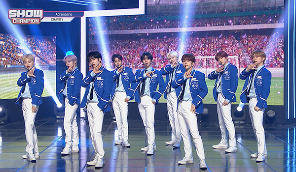 SHOW CHAMPION