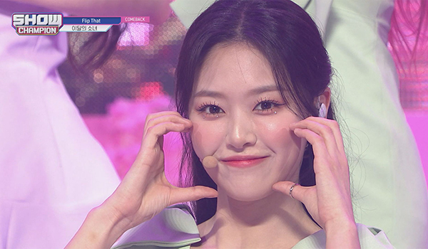 SHOW CHAMPION