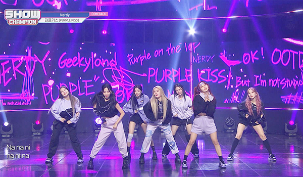 SHOW CHAMPION