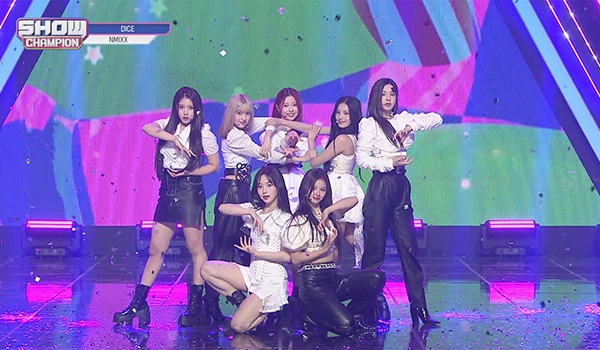 SHOW CHAMPION