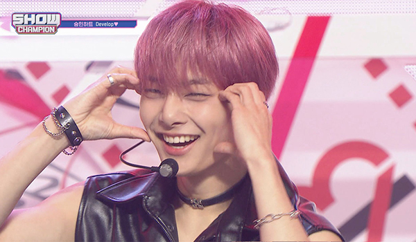 SHOW CHAMPION