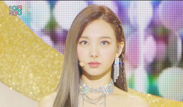 ショー!K-POPの中心